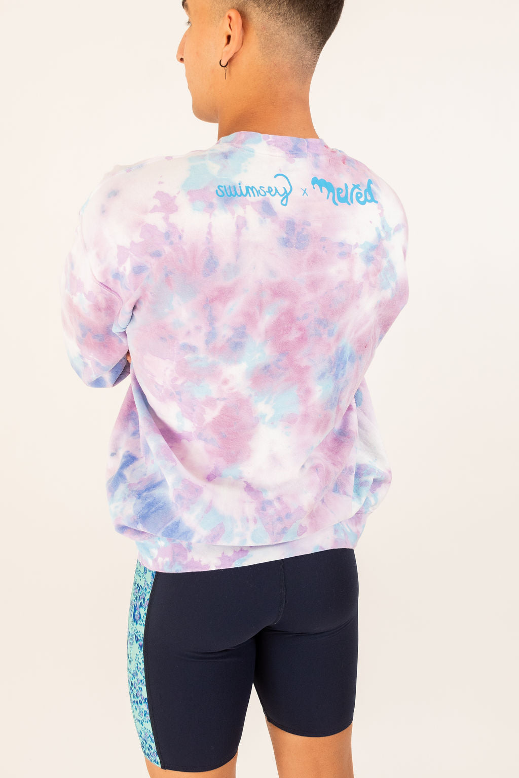 Sudadera "Keep on Swimming"